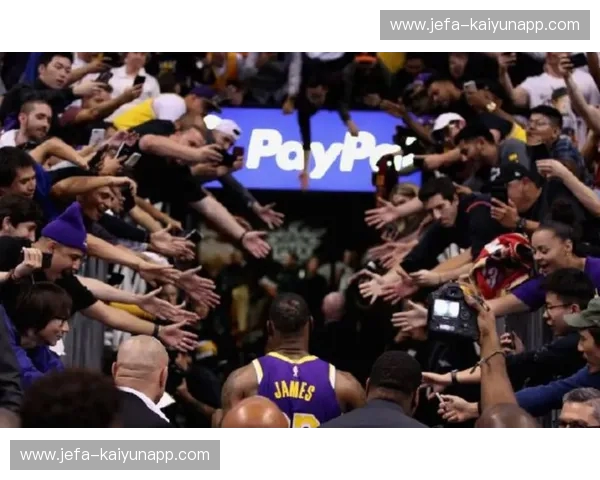 绝地反击与巅峰对决：为何nba.90vs是你篮球信仰的最终归宿？